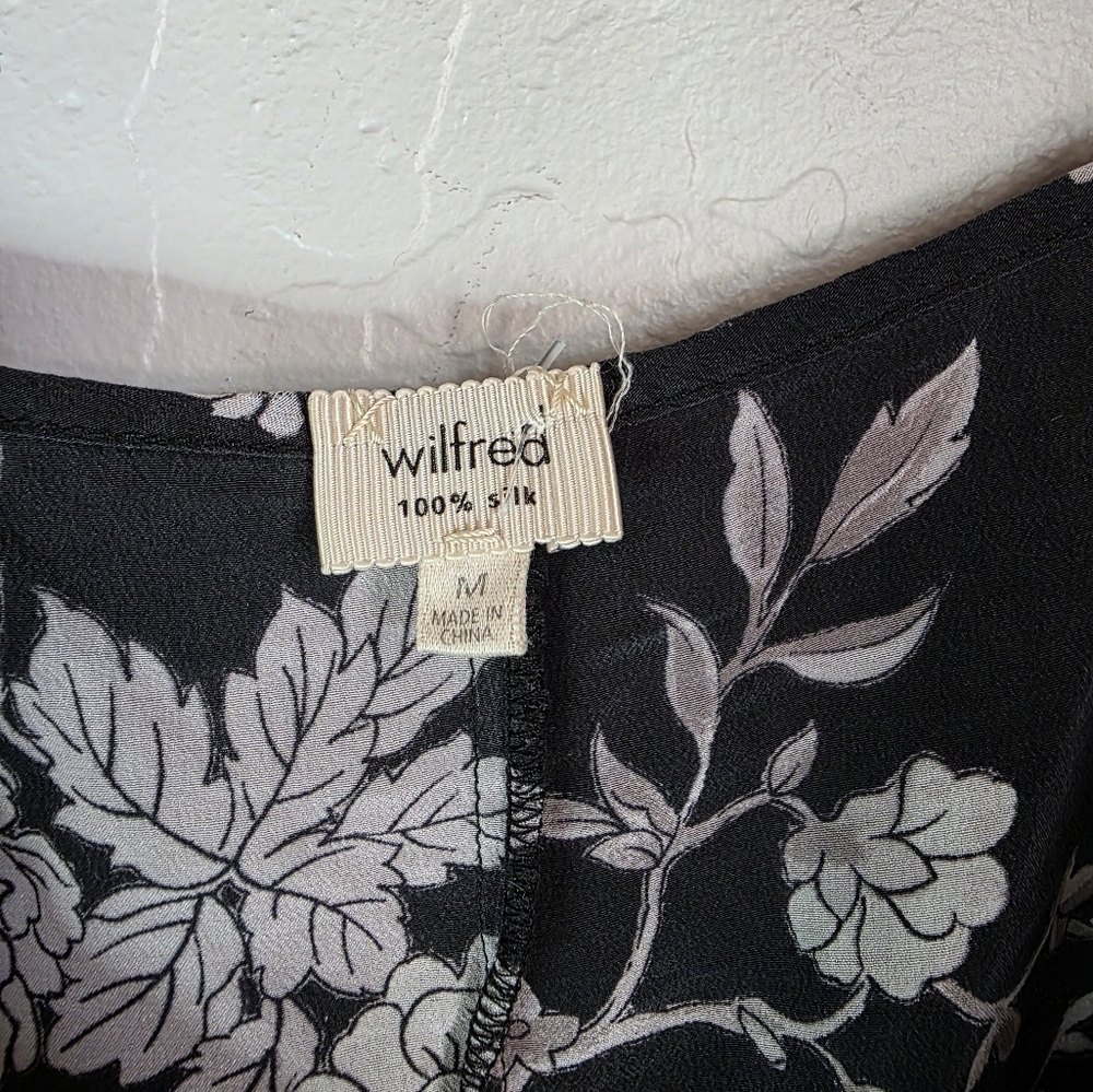 Aritzia Wilfred Floral Silk Camisole Tank Size Medium - Picture 5 of 6
